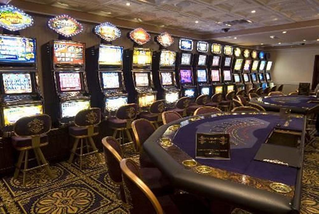 金色郁金香库马西市酒店 外观 照片